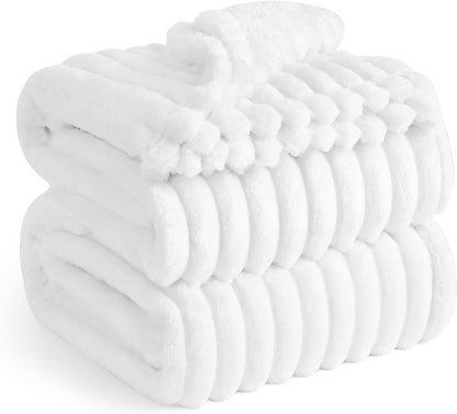 Gentlesoft White Fleece Throw Blanket