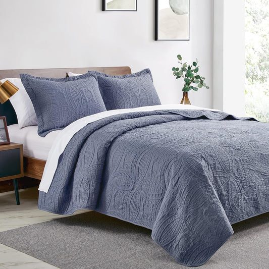 Refined All-Season Quilt Set
