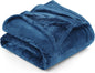 Refined Fleece Blanket — Timeless Warmth, Instant Comfort