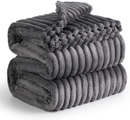Gentlesoft White Fleece Throw Blanket