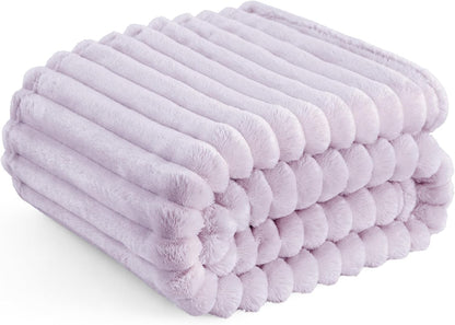 Gentlesoft White Fleece Throw Blanket