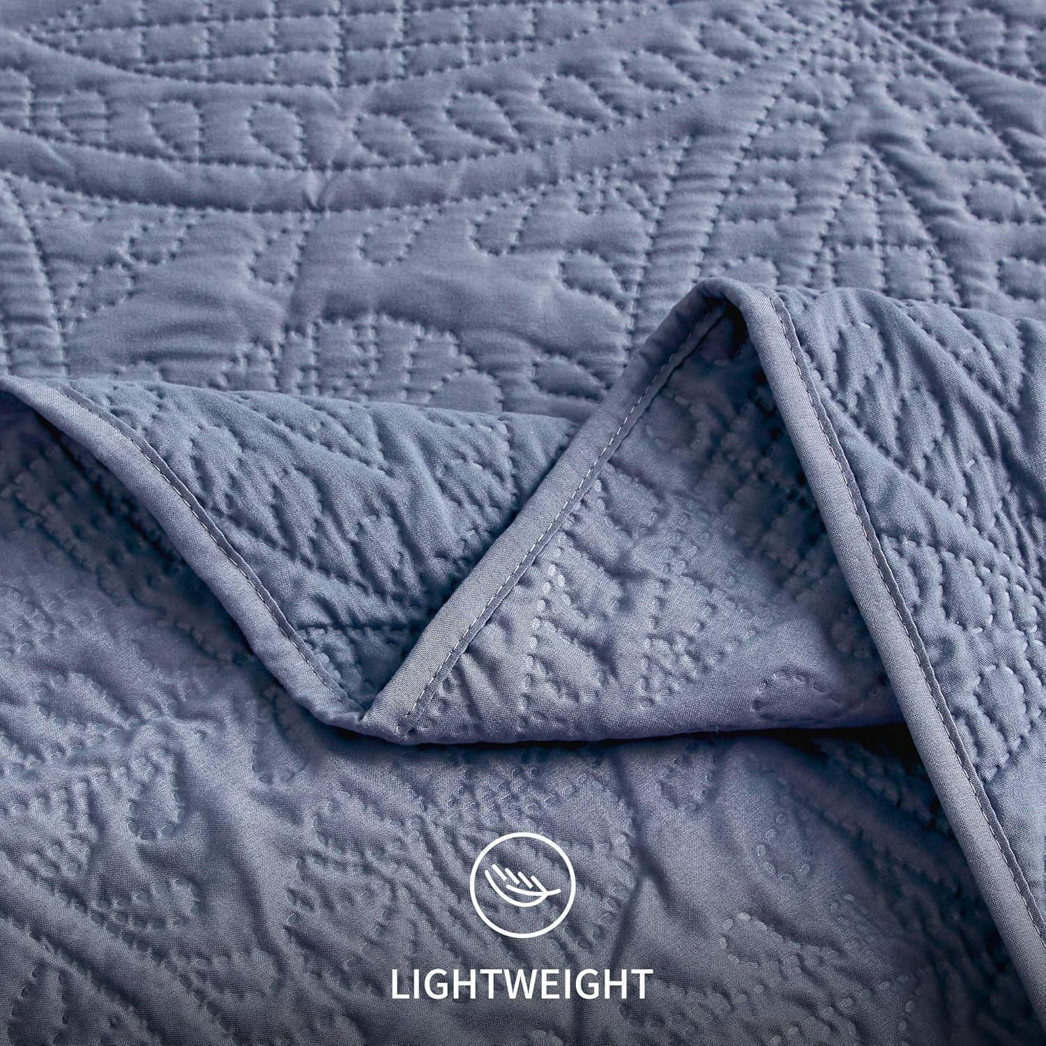 Refined All-Season Quilt Set