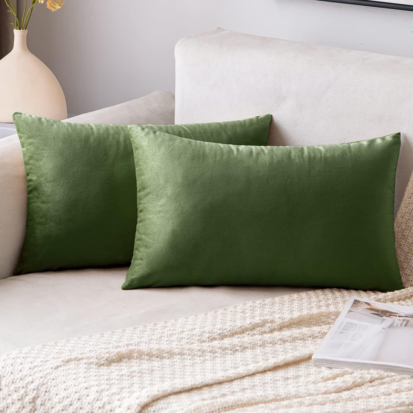 2 Premium Velvet Pillow Covers – Soft & Stylish Cushion Cases for Sofa, Bed & Car