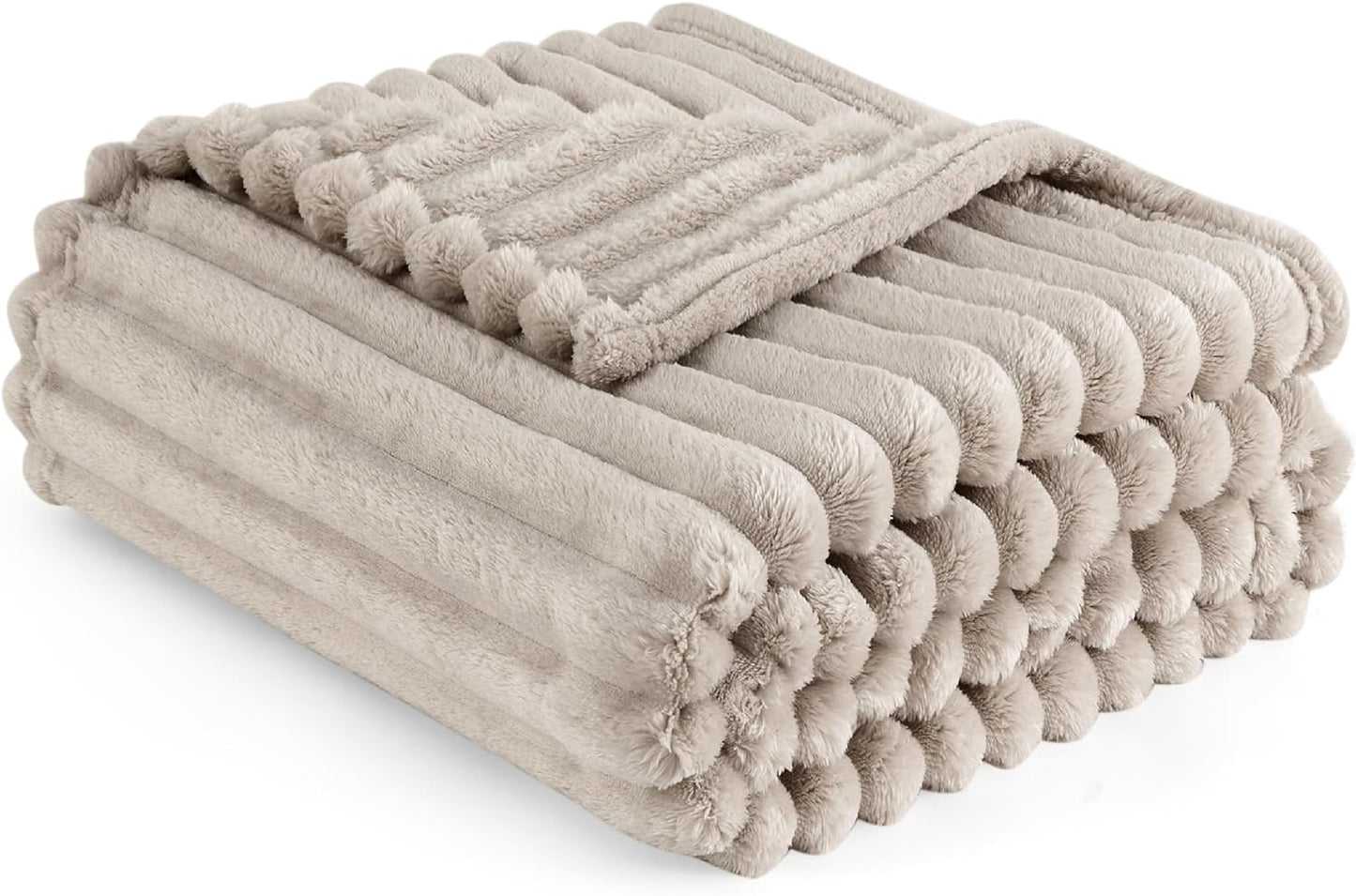 Gentlesoft White Fleece Throw Blanket