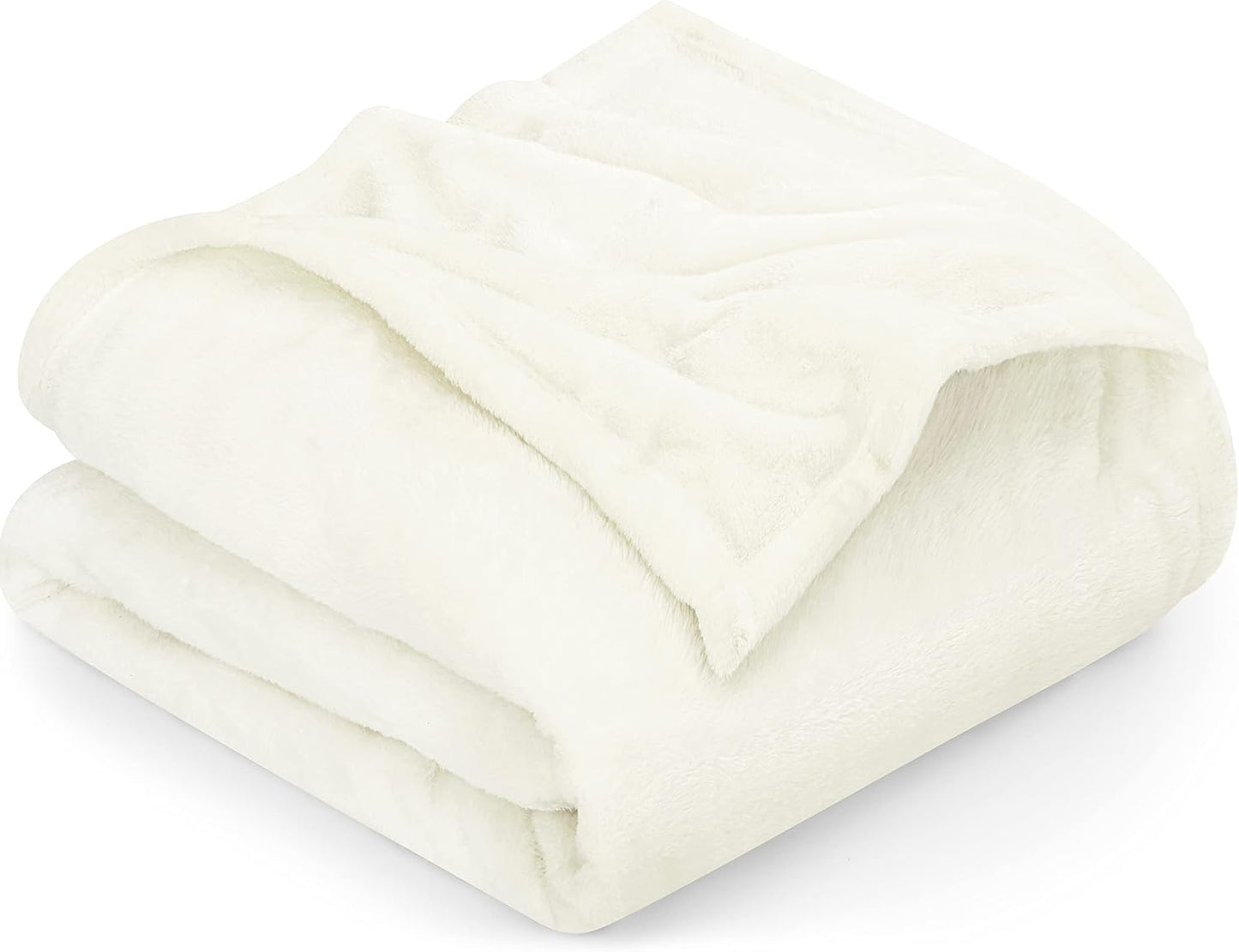 Refined Fleece Blanket — Timeless Warmth, Instant Comfort