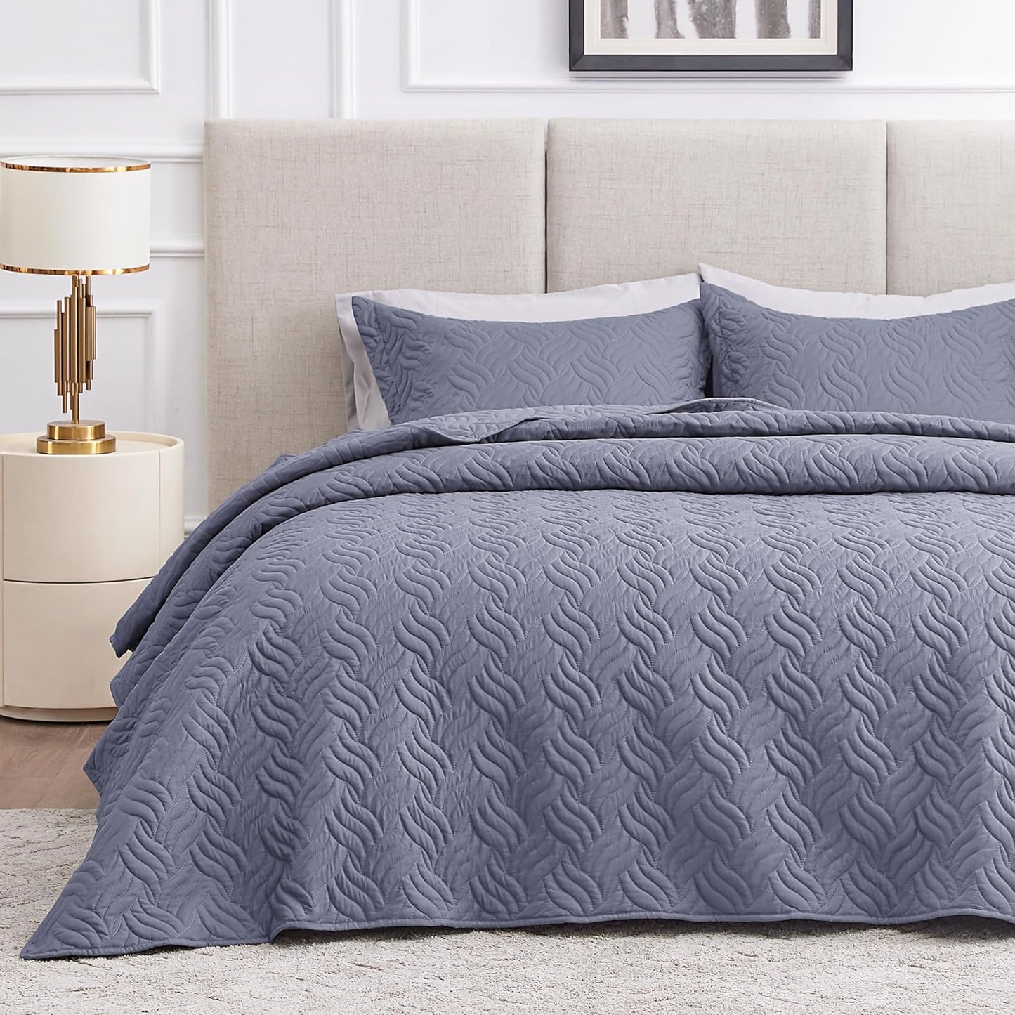 Refined All-Season Quilt Set