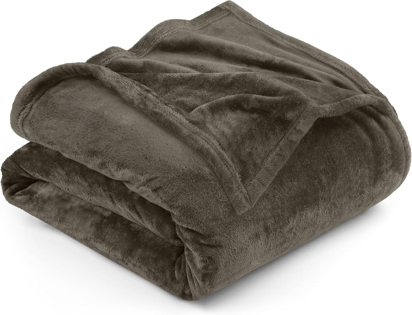 Refined Fleece Blanket — Timeless Warmth, Instant Comfort