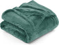 Refined Fleece Blanket — Timeless Warmth, Instant Comfort
